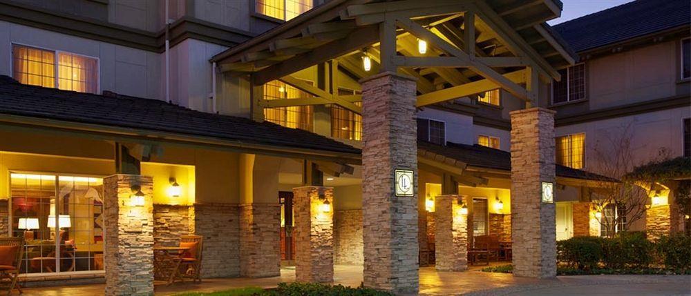 Larkspur Landing Extended Stay Suites Roseville Exterior photo